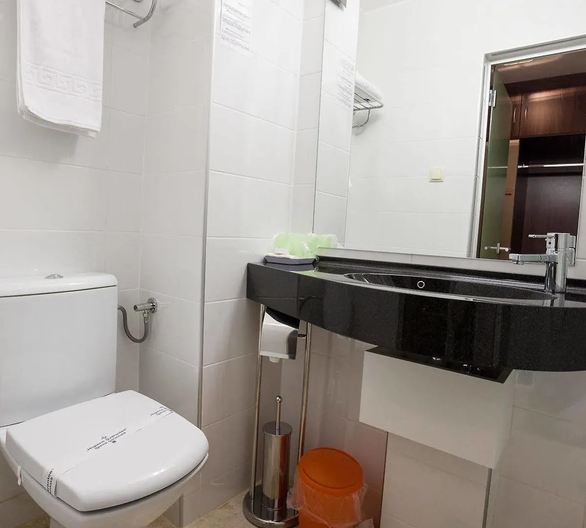 Hotel Nelisse 布加勒斯特
