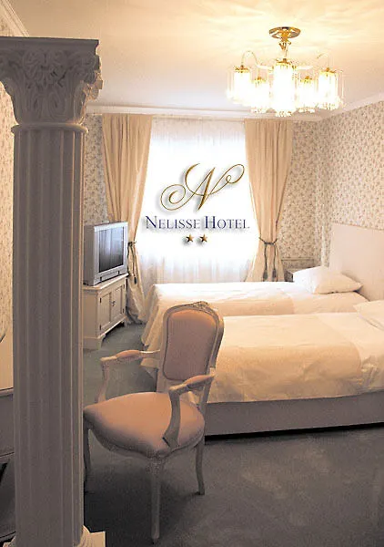 Hotel Nelisse Bükreş